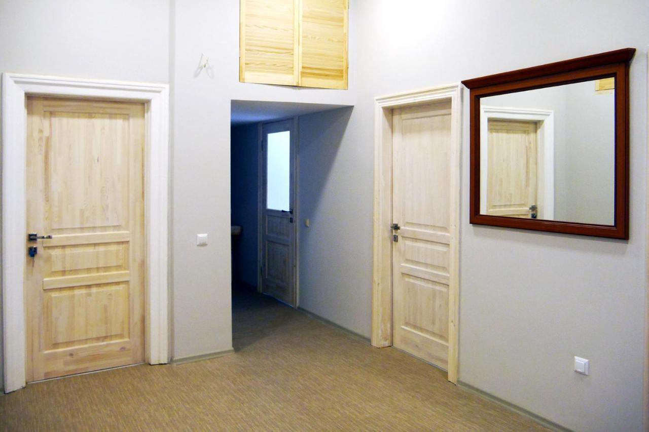 Guest Rooms Львів Екстер'єр фото
